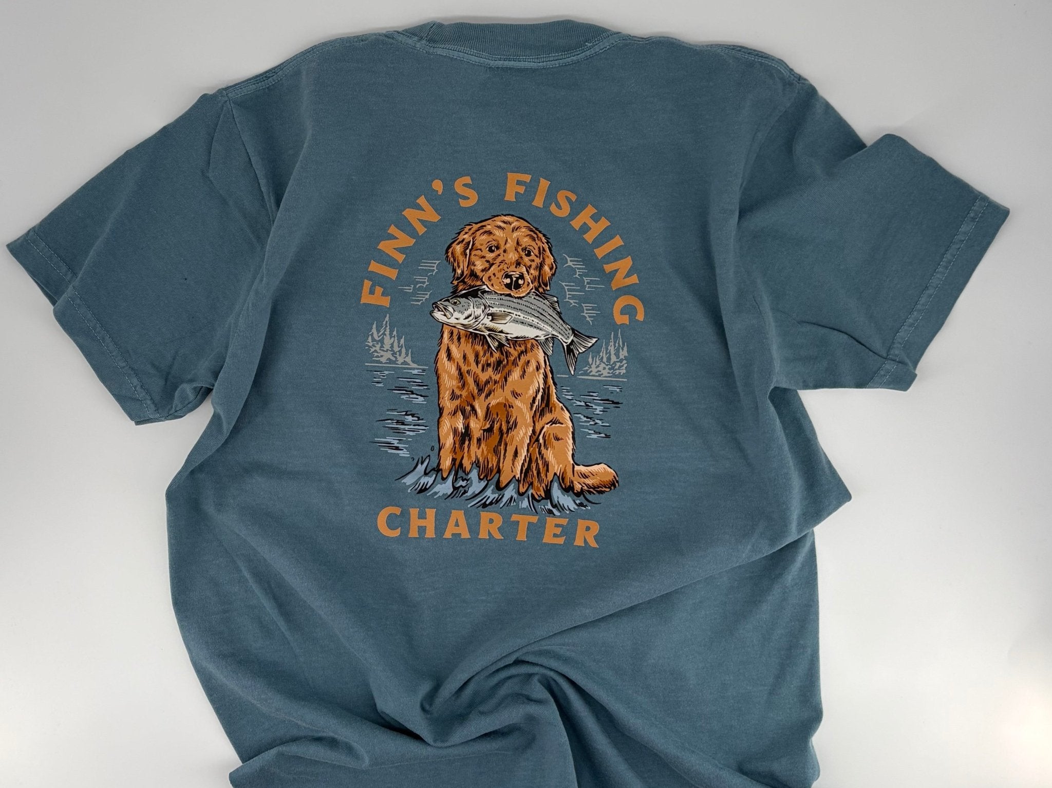 Original Finns Heritage Golden Retriever Pocket T-Shirt - Finn's Fishing Charter